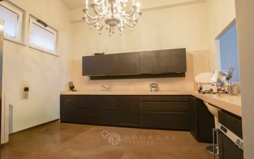 Quadrilocale con Terrazzo Via A. Soffredini in V. San Giovanni