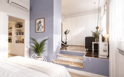 Esclusivo Loft su Due Livelli con Giardino a Ca’ Granda Milano