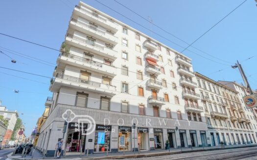 Elegante 110 mq con 2 balconi e doppia esposizione